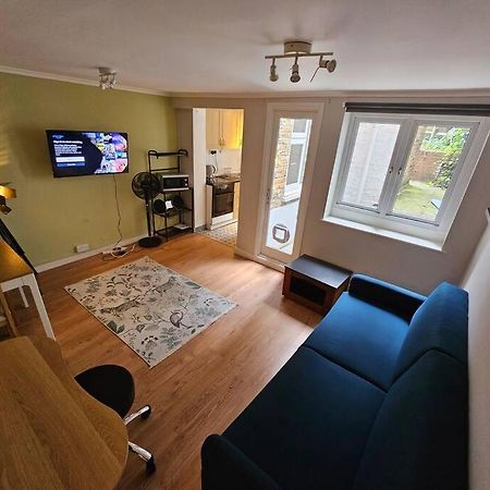 Peaceful And Elegant Apartment London Luaran gambar