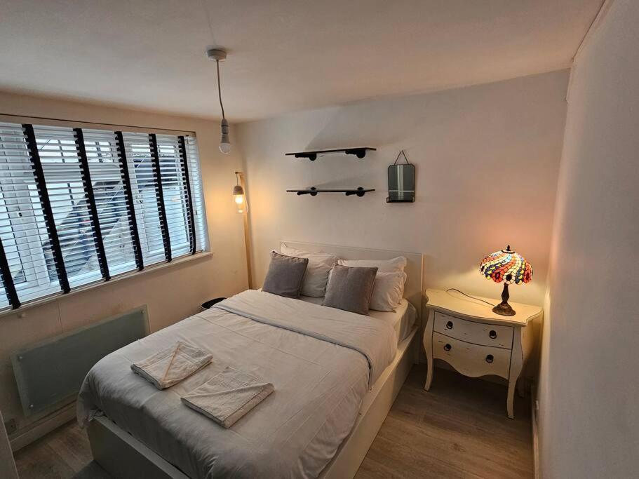 Peaceful And Elegant Apartment London Luaran gambar